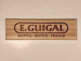 Estampe / Façade d'une caisse de vin en bois du Domaine Guigal - Ampuis | Format 1 bouteille = 30x8 cm