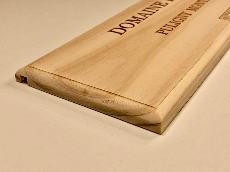 Estampe / Façade d'une caisse de vin en bois du Domaine Leflaive - Bourgogne | Format 1 bouteille = 30x8 cm